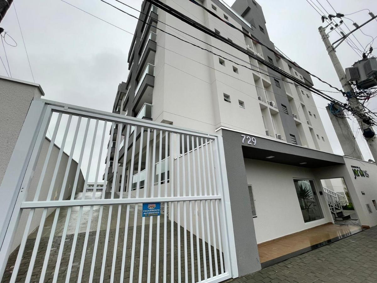 Apartamento Com Piscina No Centro Διαμέρισμα Ubatuba Εξωτερικό φωτογραφία