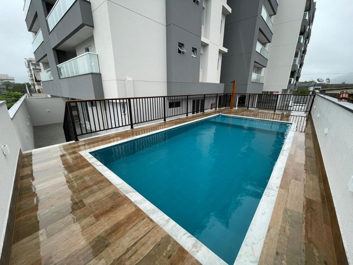 Apartamento Com Piscina No Centro Διαμέρισμα Ubatuba Εξωτερικό φωτογραφία